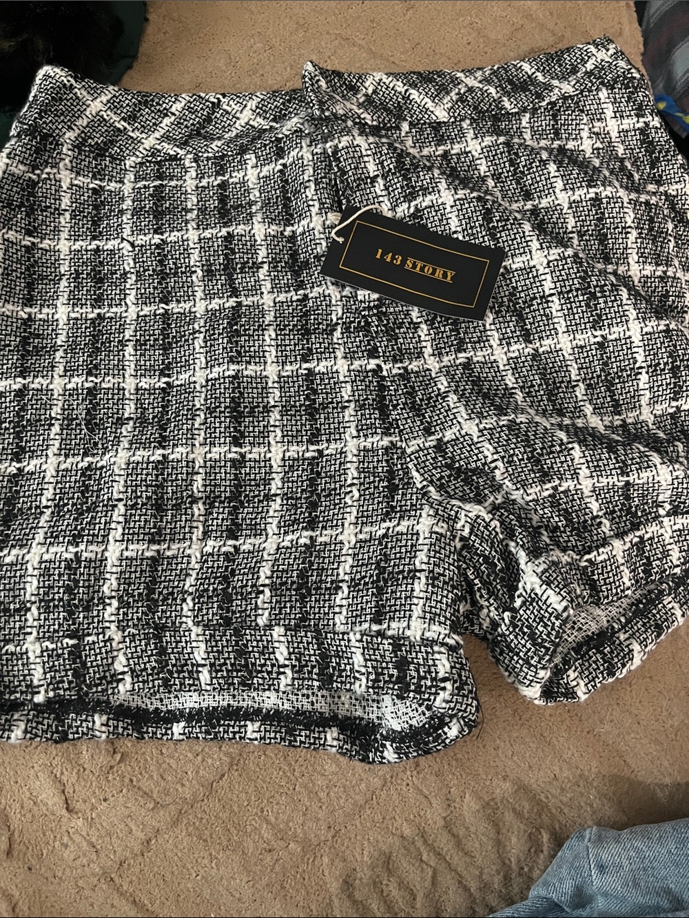 NWT 143 Story by Line Up Black & White Check Tweed Flat Front Shorts